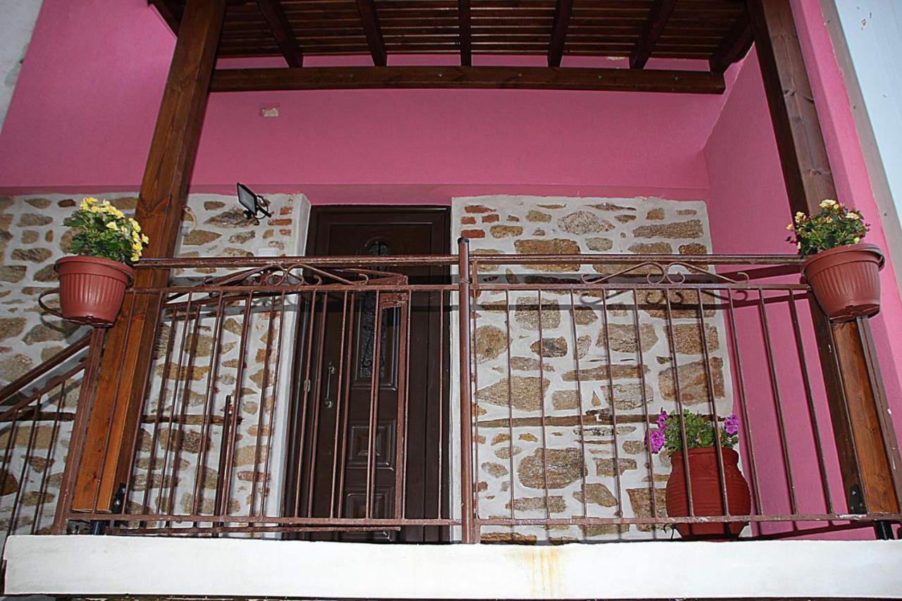 Traditional House "Plystario" Arnaia Exterior photo